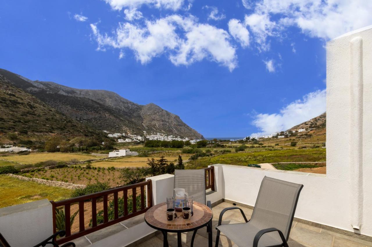 Peris Rooms Камараи Экстерьер фото