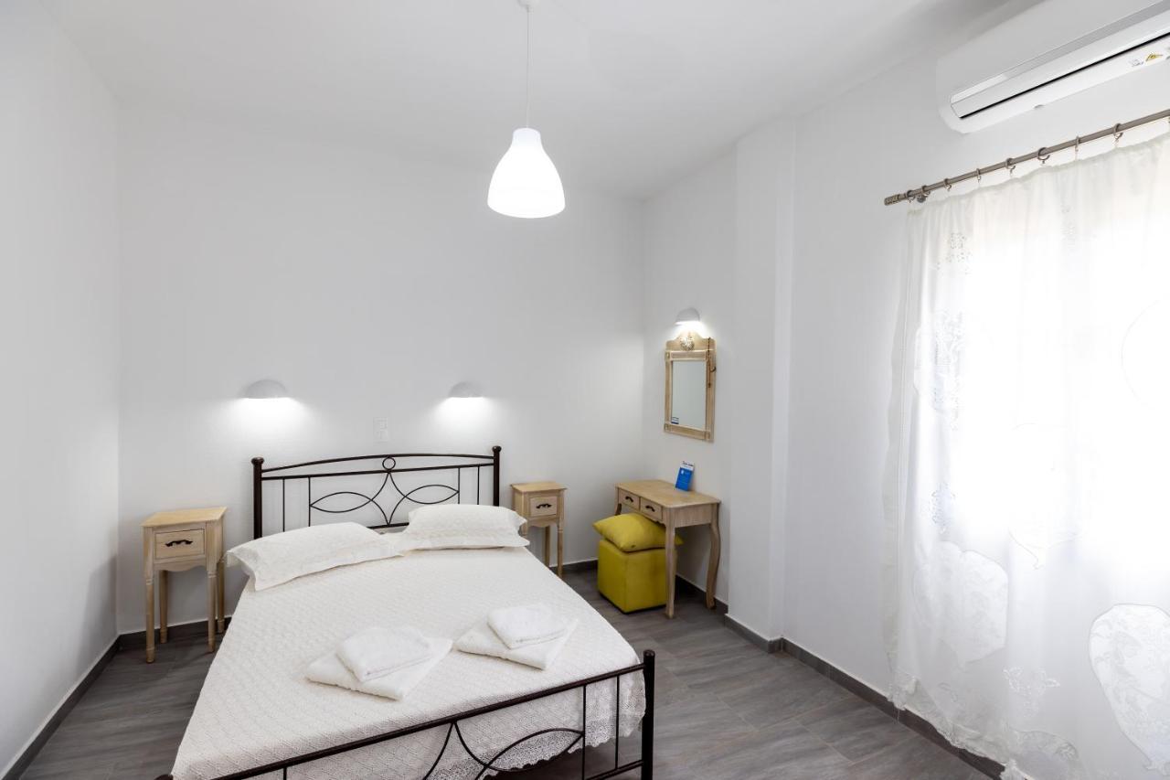 Peris Rooms Камараи Экстерьер фото