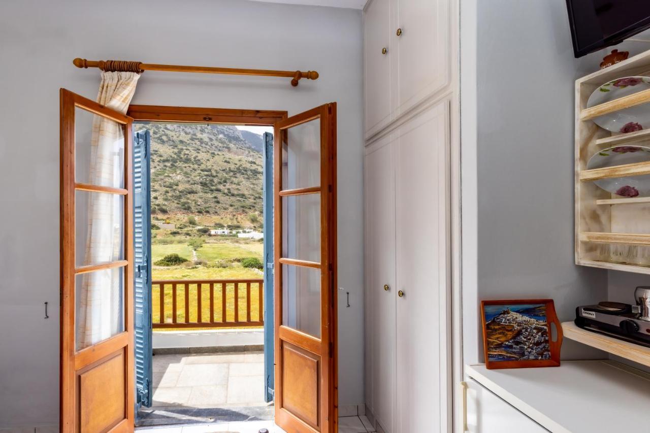 Peris Rooms Камараи Экстерьер фото